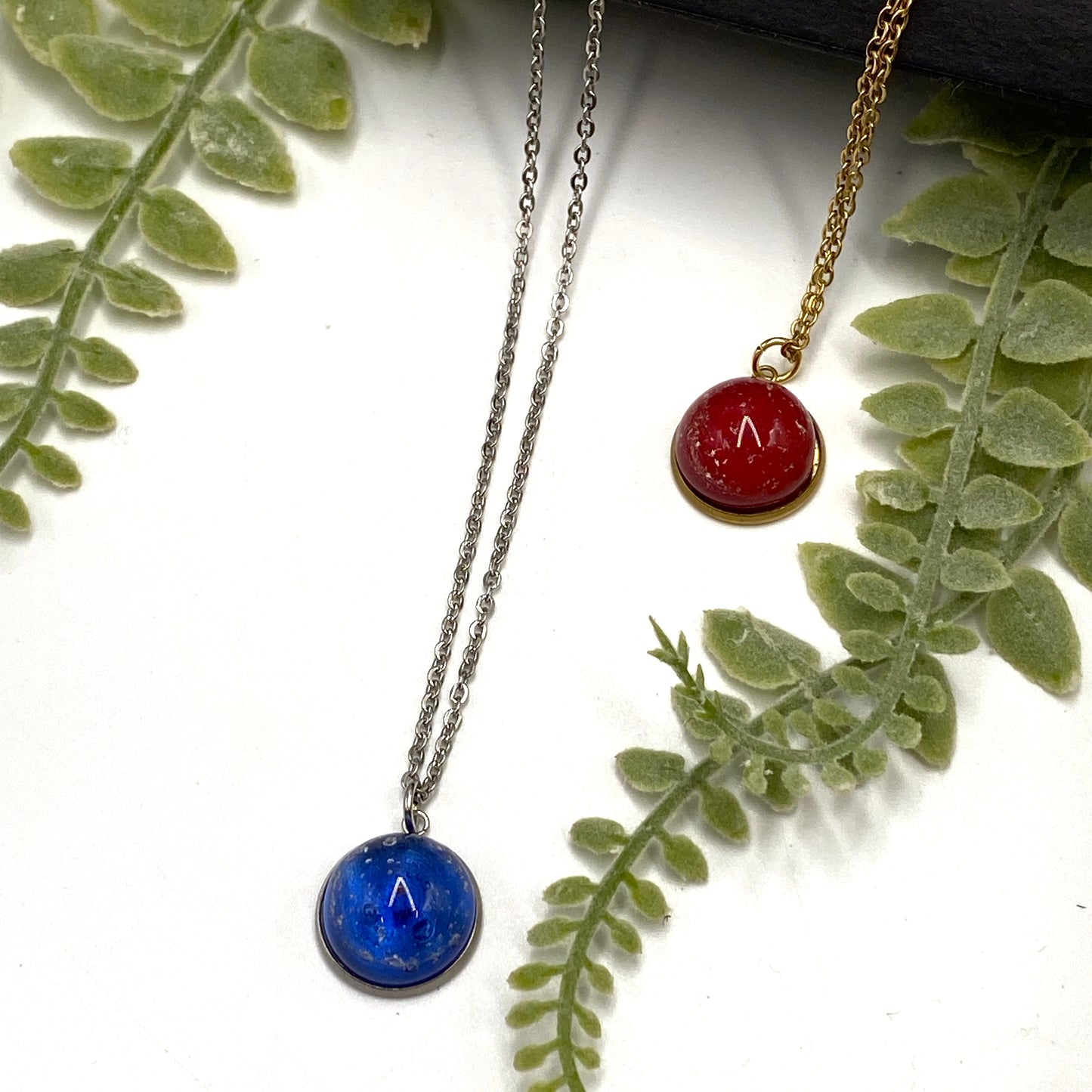 Remembrance Glass 16mm Cabochon Pendant